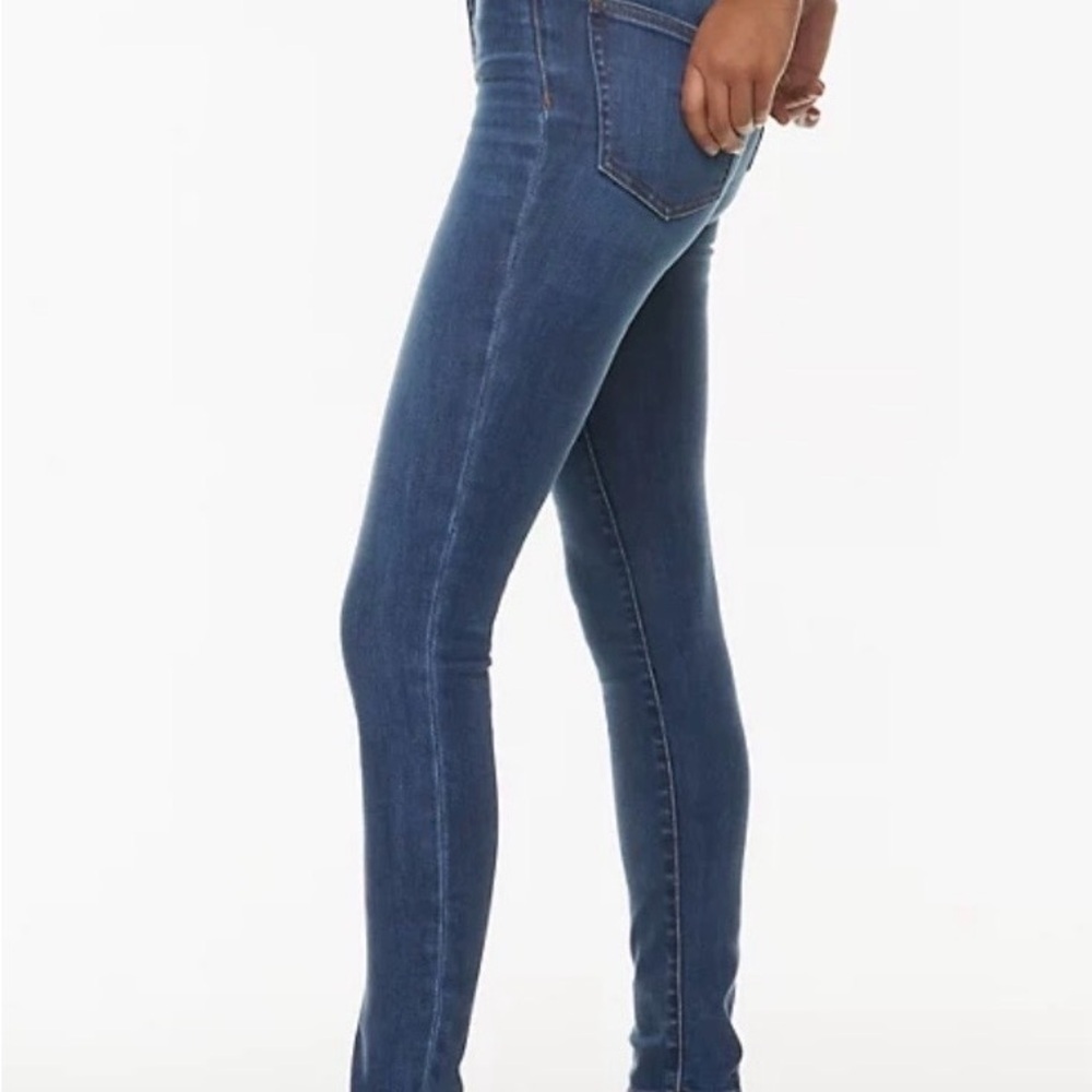 Aritzia Denim Forum Lola High Rise Skinny Women's Jeans Size 26 Long